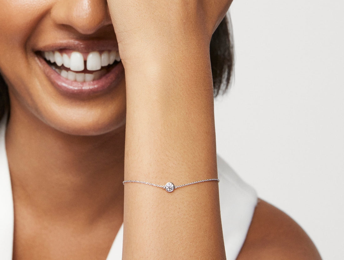 Bracelet avec diamants de laboratoire ¼ ct. taille brillant rond | Blanc