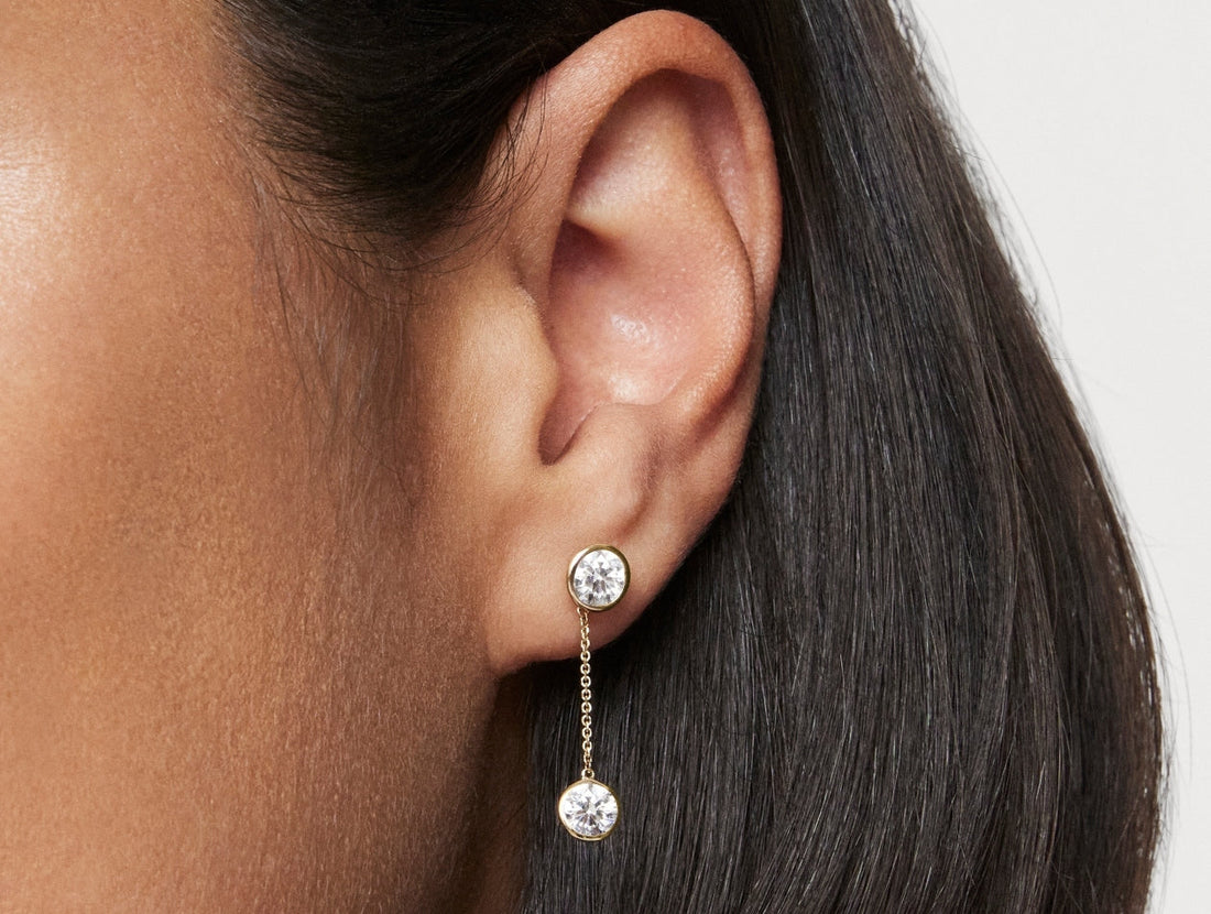 Boucles d'oreilles à monture ronde en diamant de 1 ct, taille brillant, cultivées en laboratoire | Blanc