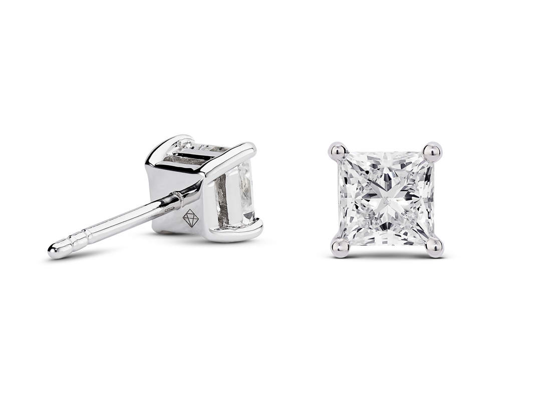 Clous d'oreilles Princess en diamants de 2 carats cultivés en laboratoire | Blanc