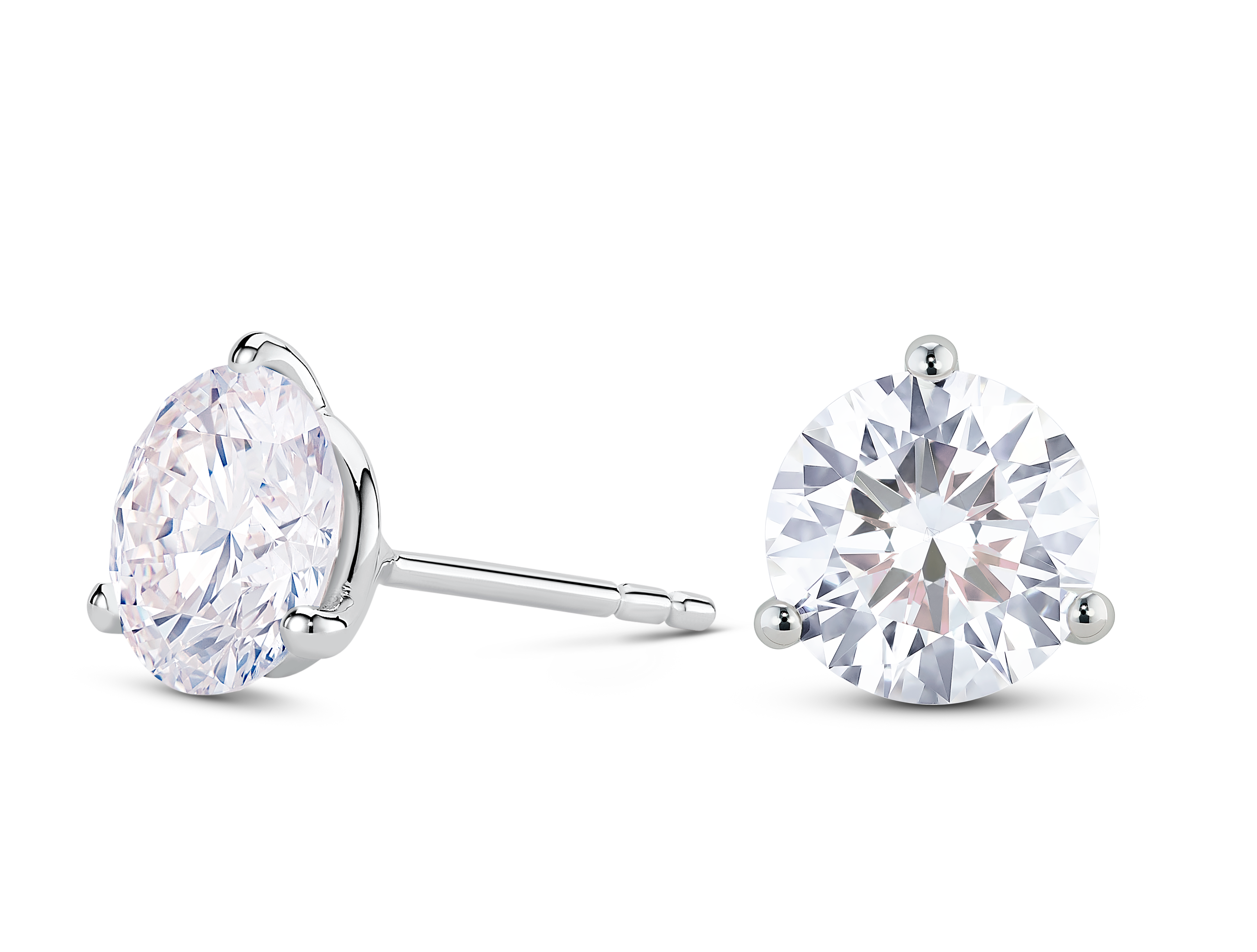 Clous d'oreilles solitaires en diamants de laboratoire de 3 carats, taille brillant | Blanc