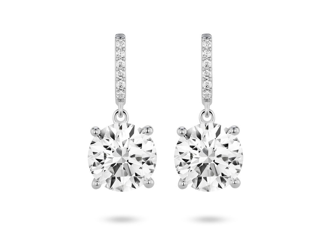 Boucles d'oreilles pendantes solitaires en diamant de laboratoire de 4 carats, taille brillant | Blanc