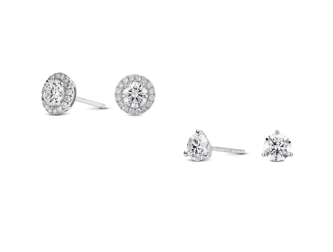 Ensemble de clous d'oreilles en diamants de laboratoire de 2 carats, taille brillant et halo | Blanc