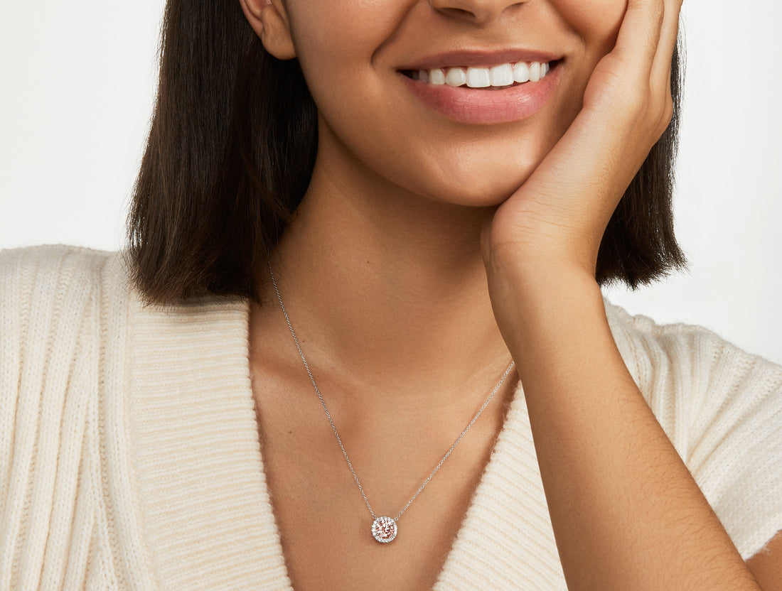 Pendentif halo en diamant de 2 carats cultivé en laboratoire | Rose