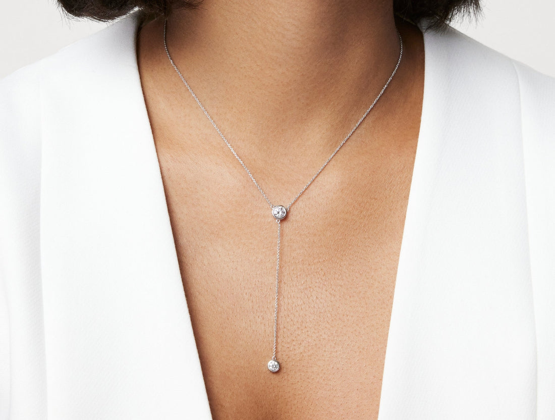 Lab-Grown Diamond ¾ct. tw. Ronde briljante bezel Lariat hanger | Wit