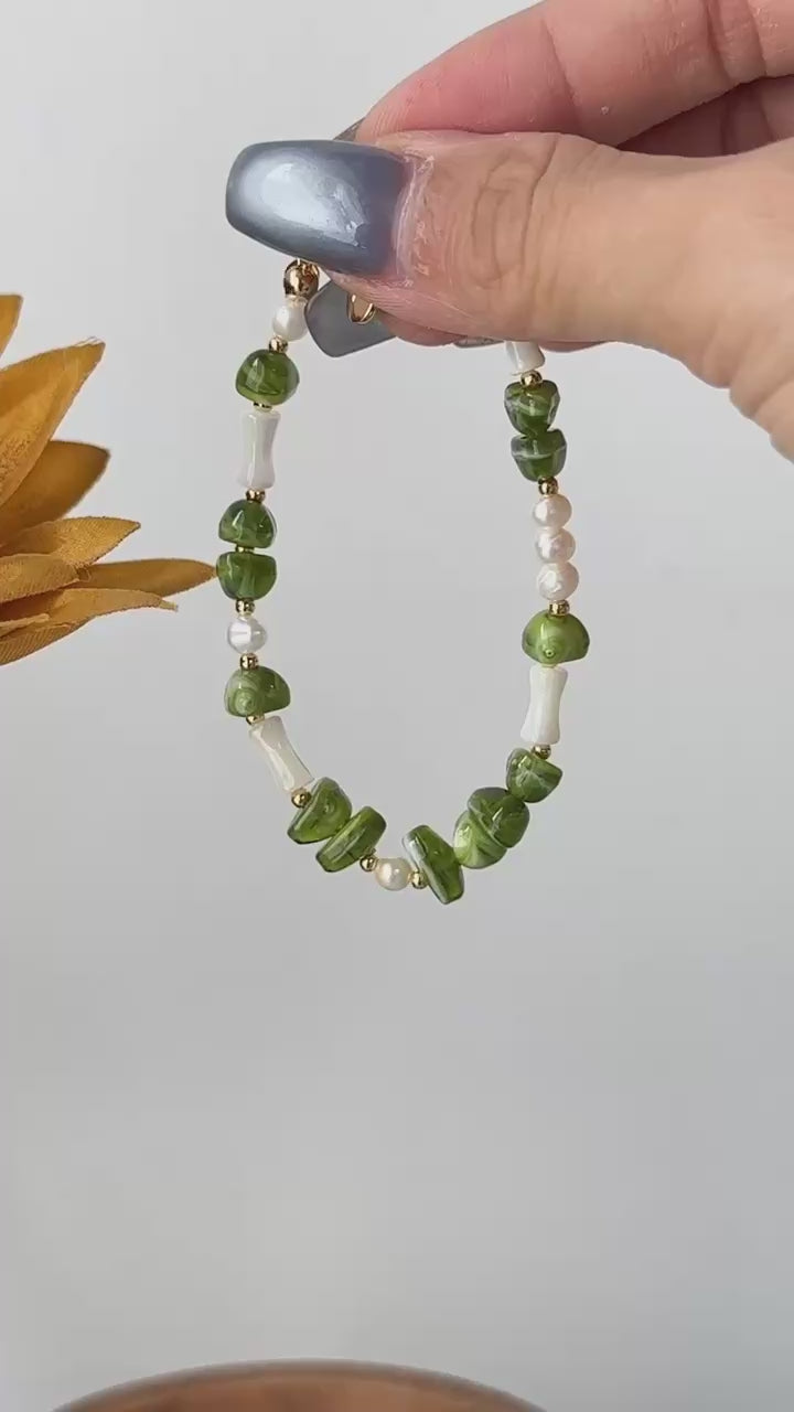 Green Shell & Pearl Bracelet